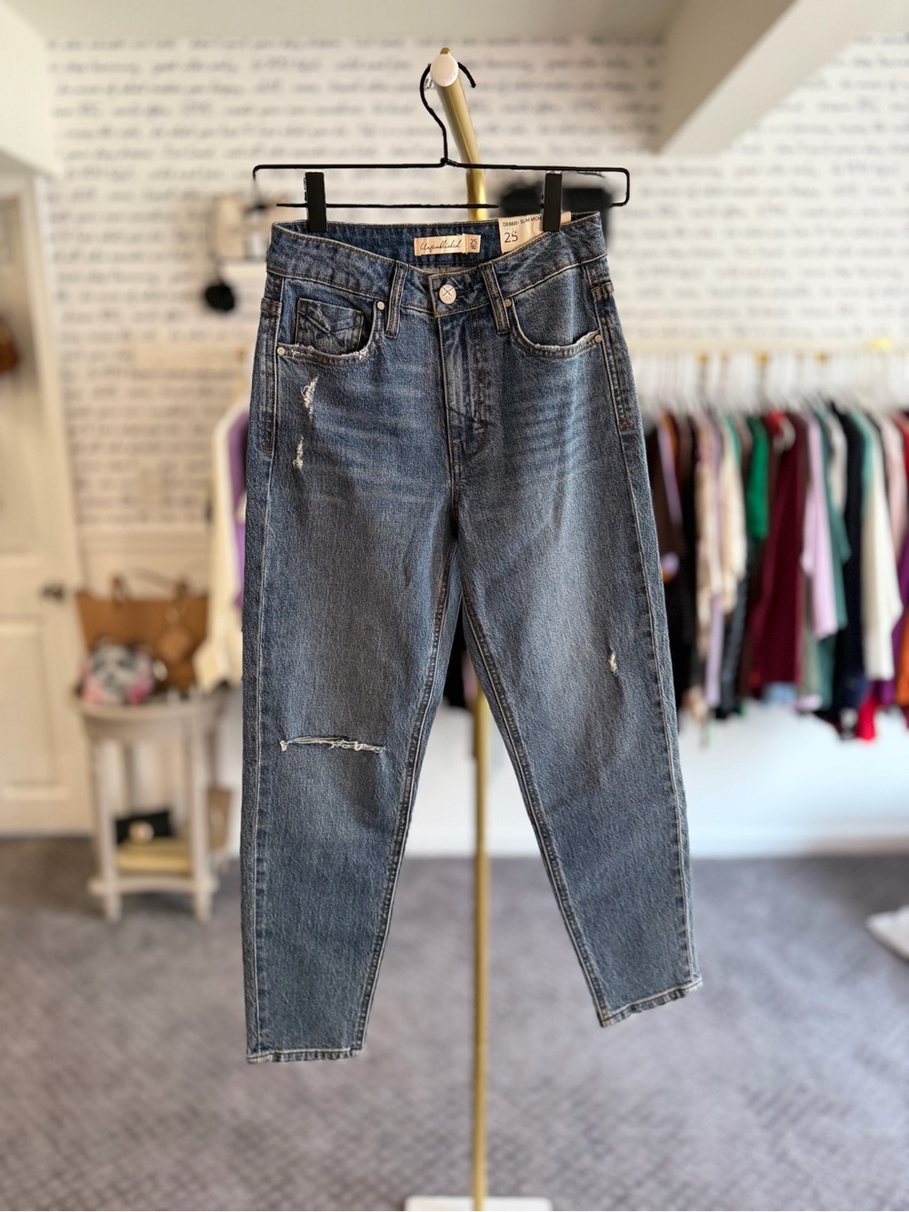 Unpublished DEBBIE Step-Mom High-Rise Slim Fit in Express
